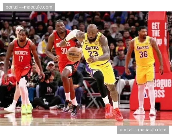 湖人九连胜期间攻防效率双进联盟前十 净效率值达+9.8